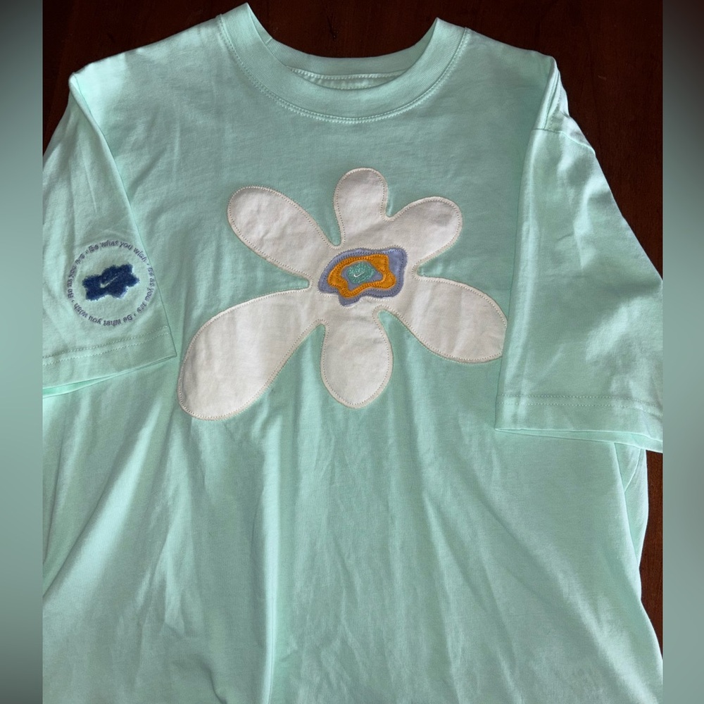 Nike boxy tee